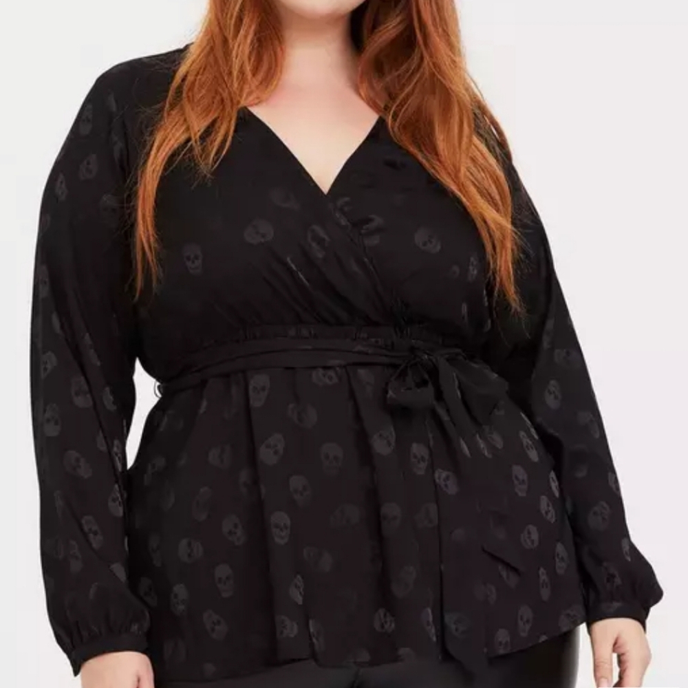 Torrid Jaquard Surplis Top With Skulls